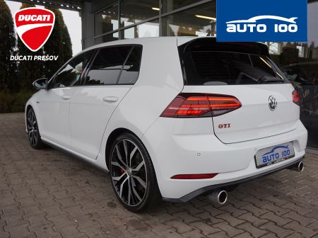 Volkswagen Golf 2.0 GTI 180kW DSG7