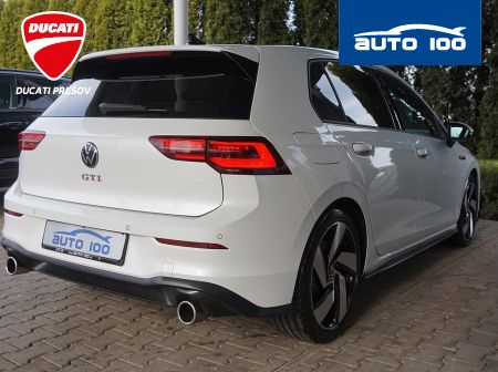 Volkswagen Golf 2.0 GTI 180kW DSG7